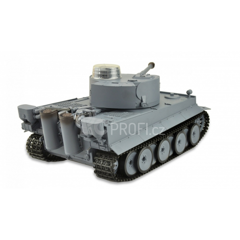RC tank v dřevěném kufru Tiger I