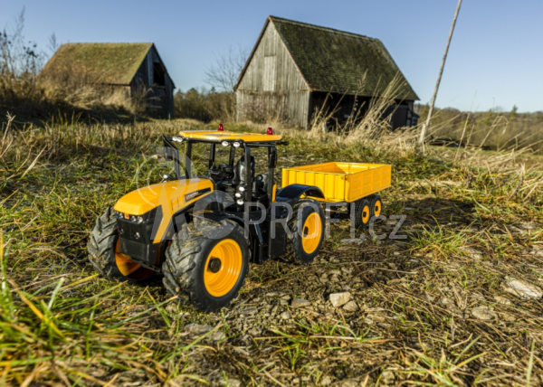 RC traktor JCB Fastrac 4200 s valníkem