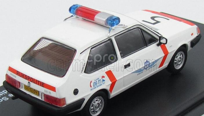 Triple9 Volvo 343 Rijkspolitie Schipol Airport Police 1981 1:43 Bílá Oranžová