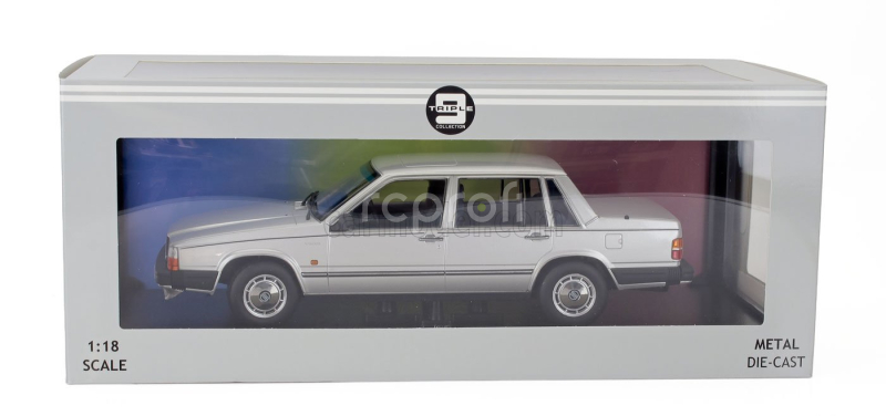 Triple9 Volvo 760 Turbo Intercooler 1985 1:18 Silver