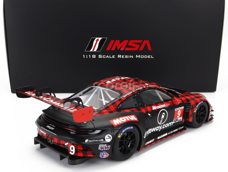 Truescale Porsche 911 992 Gt3 R Team Pfaff Motorsports N 9 Winner Gtd Pro Class 12h Sebring 2023 Klaus Bachler - Patrick Pilet - Laurens Vanthoor 1:18 Červená Černá