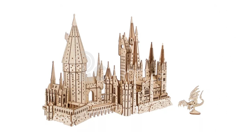 Ugears 3D dřevěné mechanické puzzle Hrad Bradavice, Harry Potter