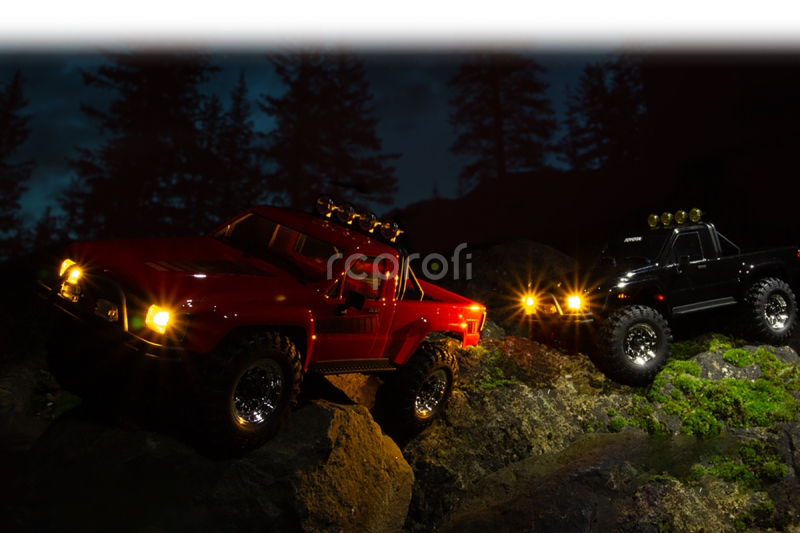 RC auto Venture18 1985 Toyota Hilux SR5, černá