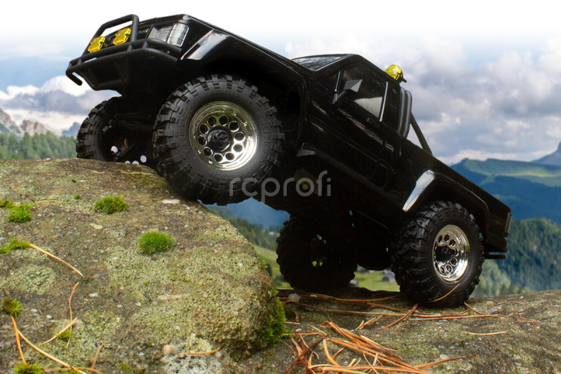 RC auto Venture18 1985 Toyota Hilux SR5, černá