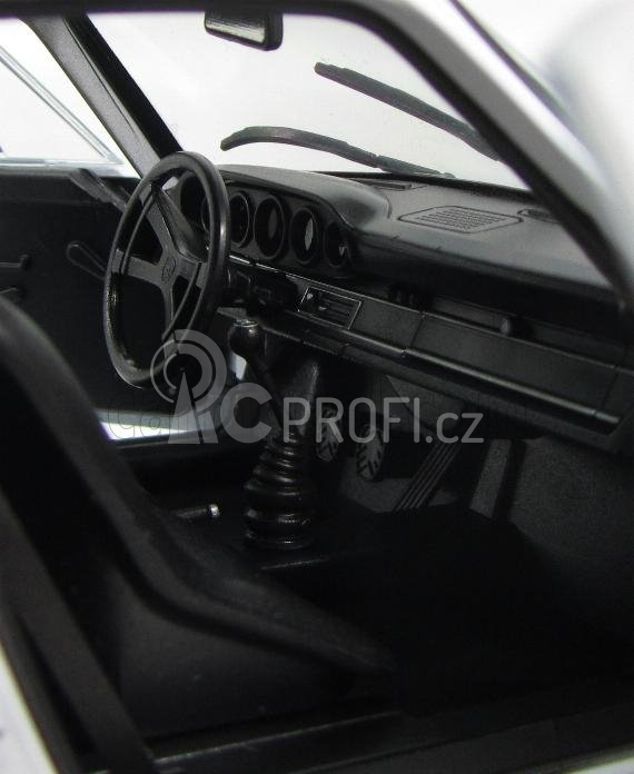 Welly Porsche 911 Carrera Rs 2.7 Coupe 1973 1:18 Bílá Červená