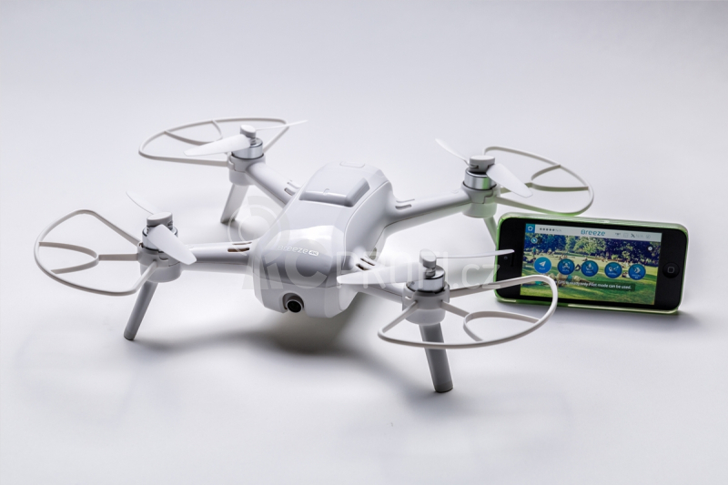 RC dron YUNEEC BREEZE 4K