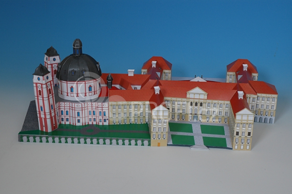 Zámek Jaroměřice n. Rokytnou - papírový model 1:350