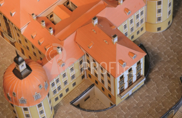 Zámek Moritzburg - papírový model 1:300