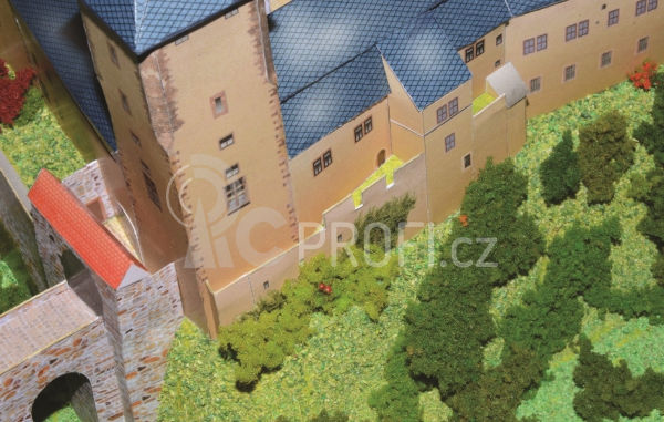 Zámek Rochlitz - papírový model 1:300