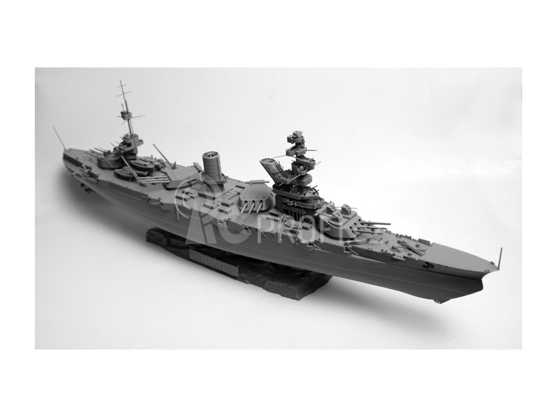 Zvezda Battleship Marat (1:350)