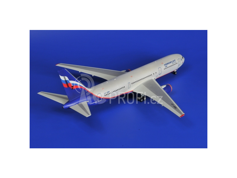 Zvezda Boeing 767-300 (1:144)