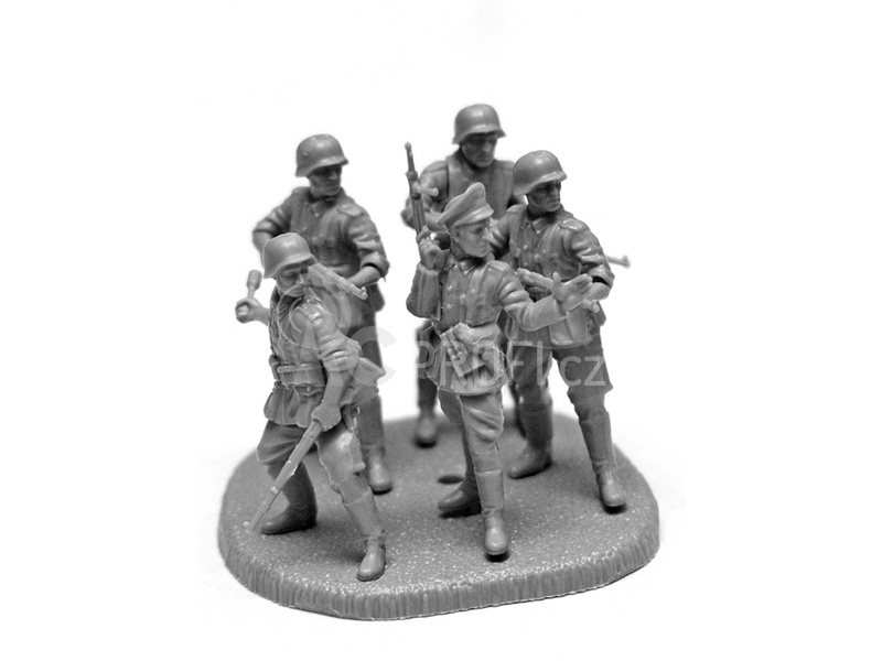 Zvezda figurky German Regular Infantry 1939-43 (1:72)