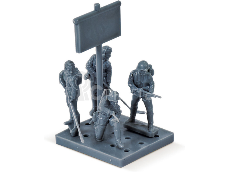 Zvezda figurky - němečtí Sturmpioniere (1:72)