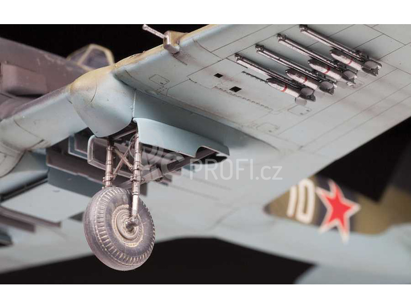 Zvezda Iljušin IL-2 Stormovik (1:48)