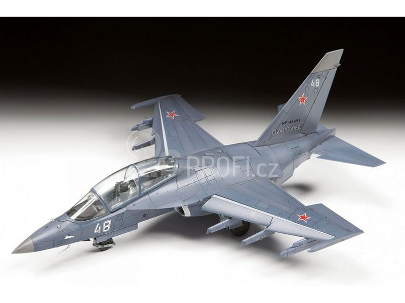 Zvezda Jakovlev Yak-130 (1:48)