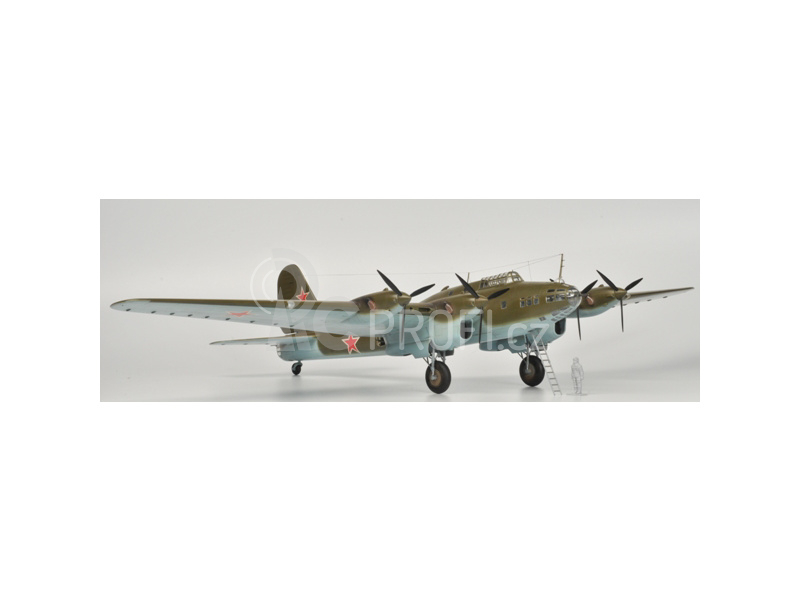 Zvezda Petlyakov Pe-8 ON Stalin´s Plane reedice (1:72)