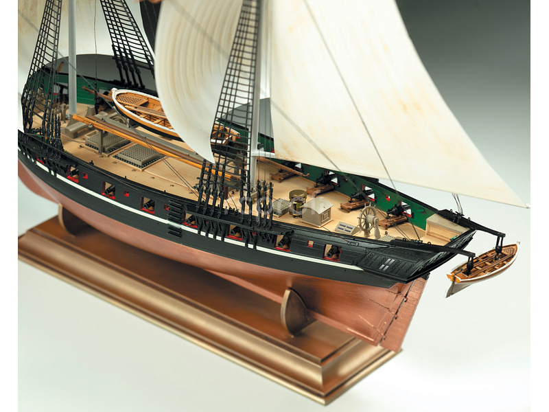 Zvezda Russian brig Merkurii 19. st. (1:100)