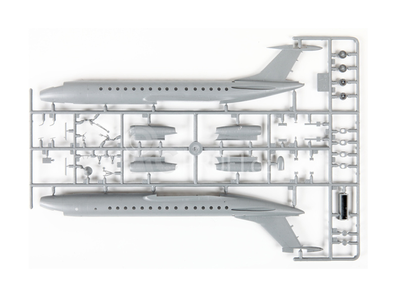 Zvezda Tupolev Tu-134B (1:144)