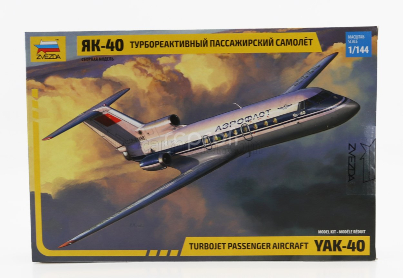 Zvezda Yakovlev Yak-40 Turbojet Passenger Aircraft Airplane 1968 1:144 /