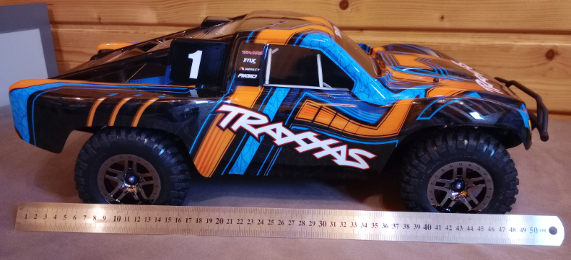 Velikost Traxxas Slash Ultimate